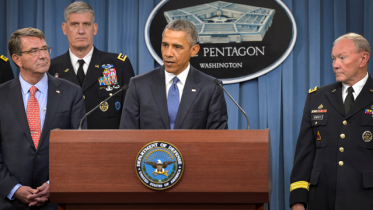 President_Barack_Obama_addresses_reporters_at_the_Pentagon_July_6_2015_after_meeting_with_Defense_Secretary_Ash_Carter_left_150706-D-NI589-877f